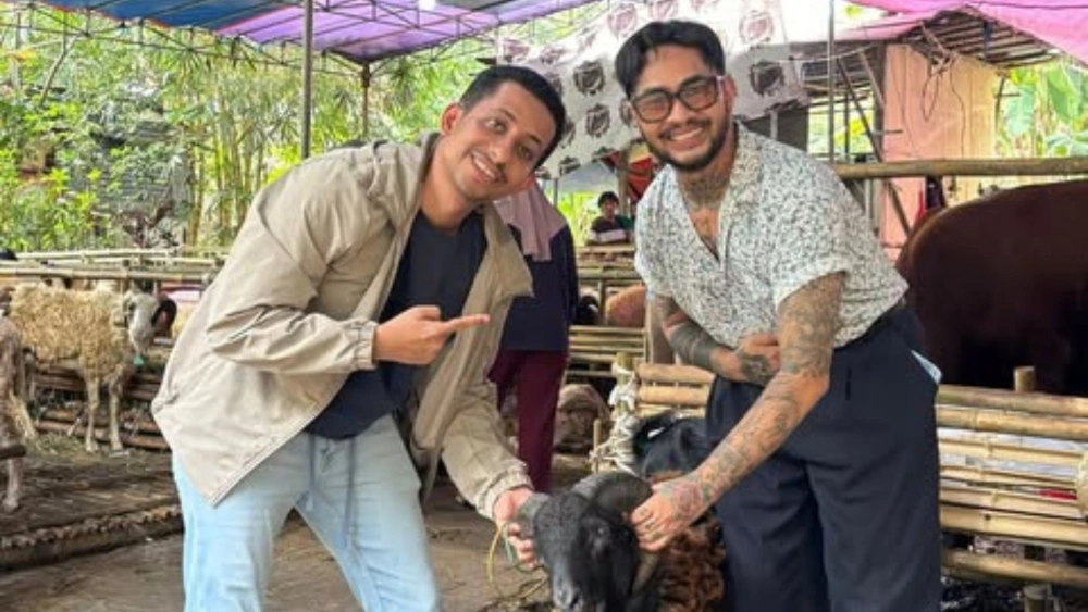 Husein Ja'far Al Hadar Bersama Sahabatnya Onad. [Ig @Husein Hadar]